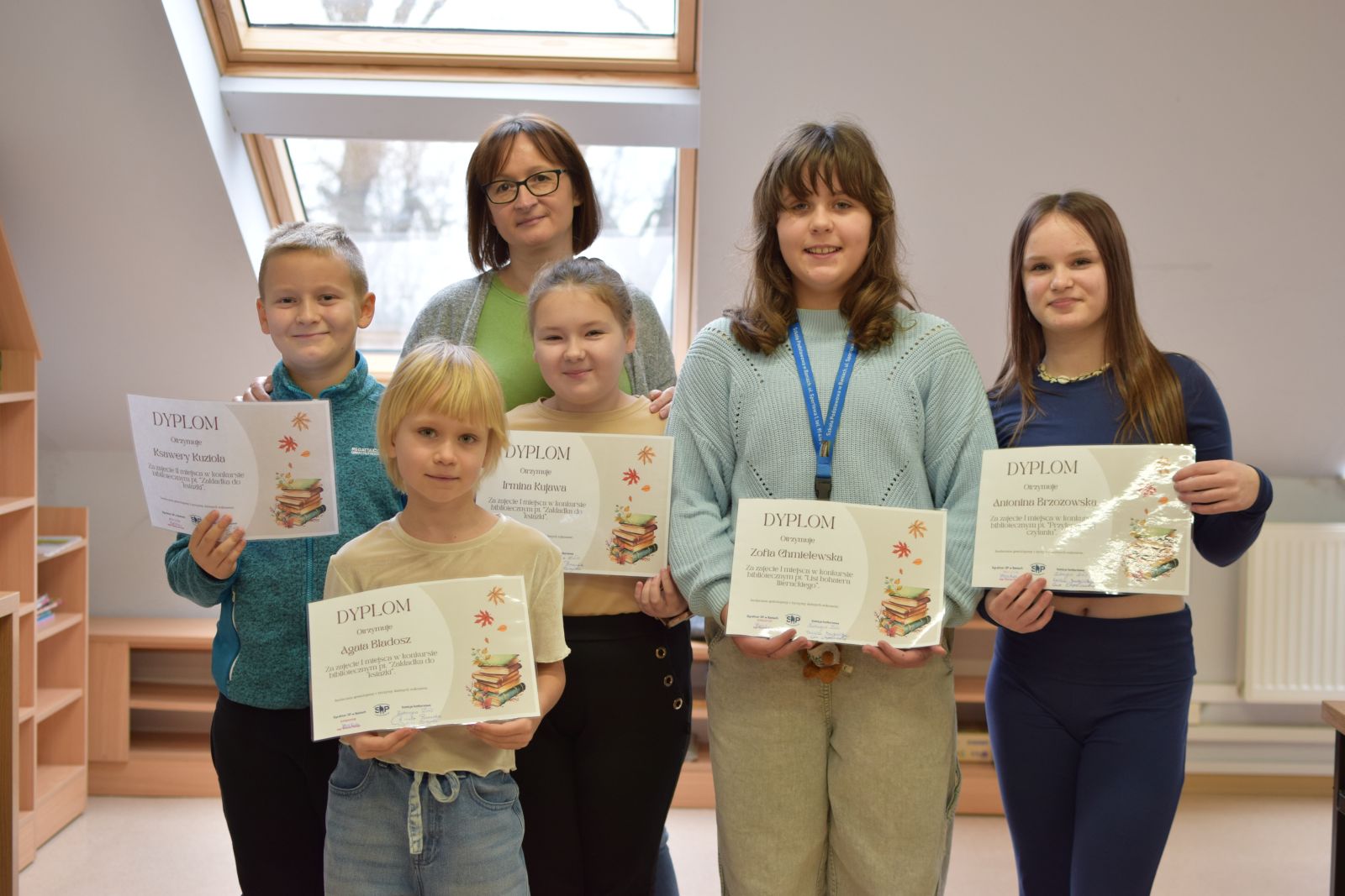 Zdjęcie: Działania biblioteki szkolnej na rzecz promocji czytelnictwa i profilaktyki uzależnień.
